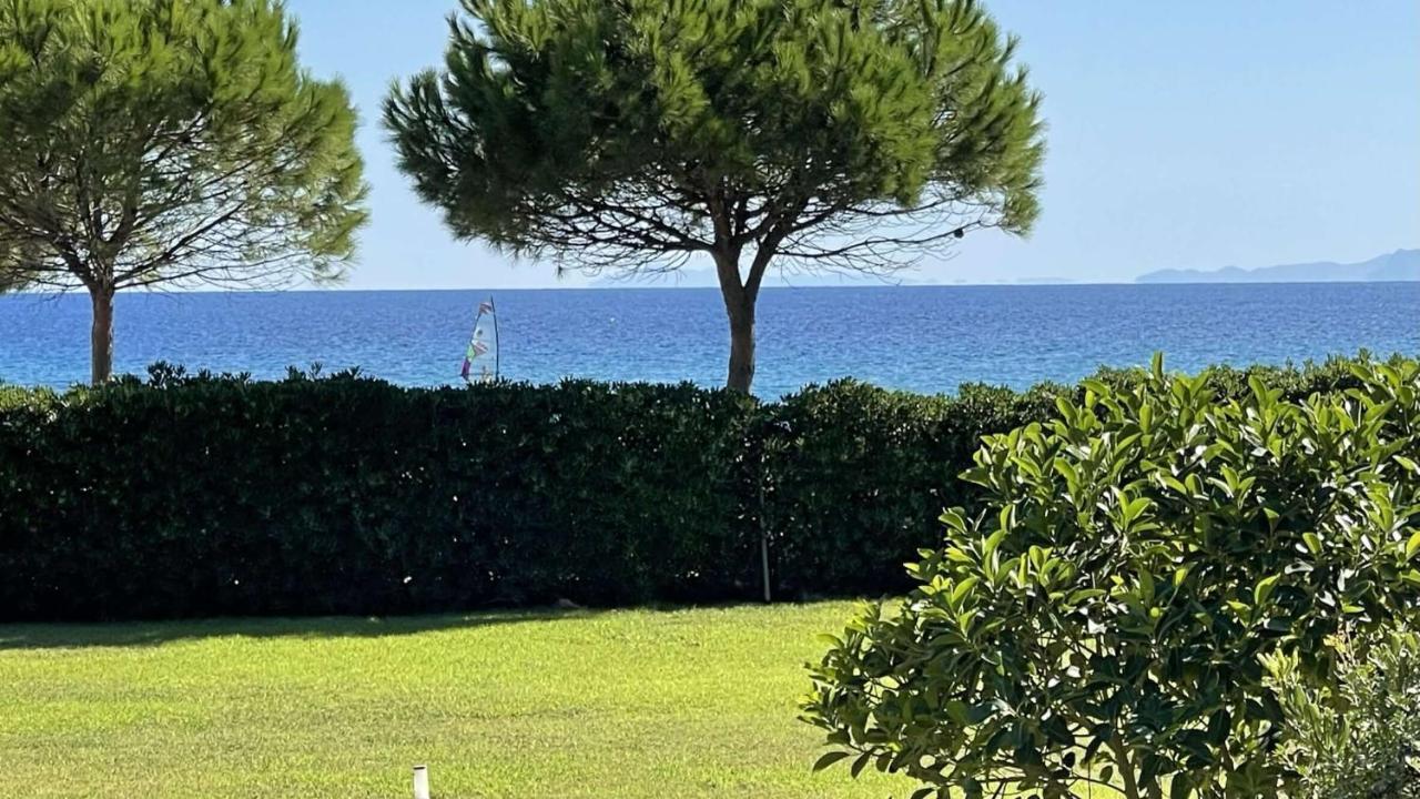 Beachfront Villa Hoopoe Schinias, Marathon Экстерьер фото