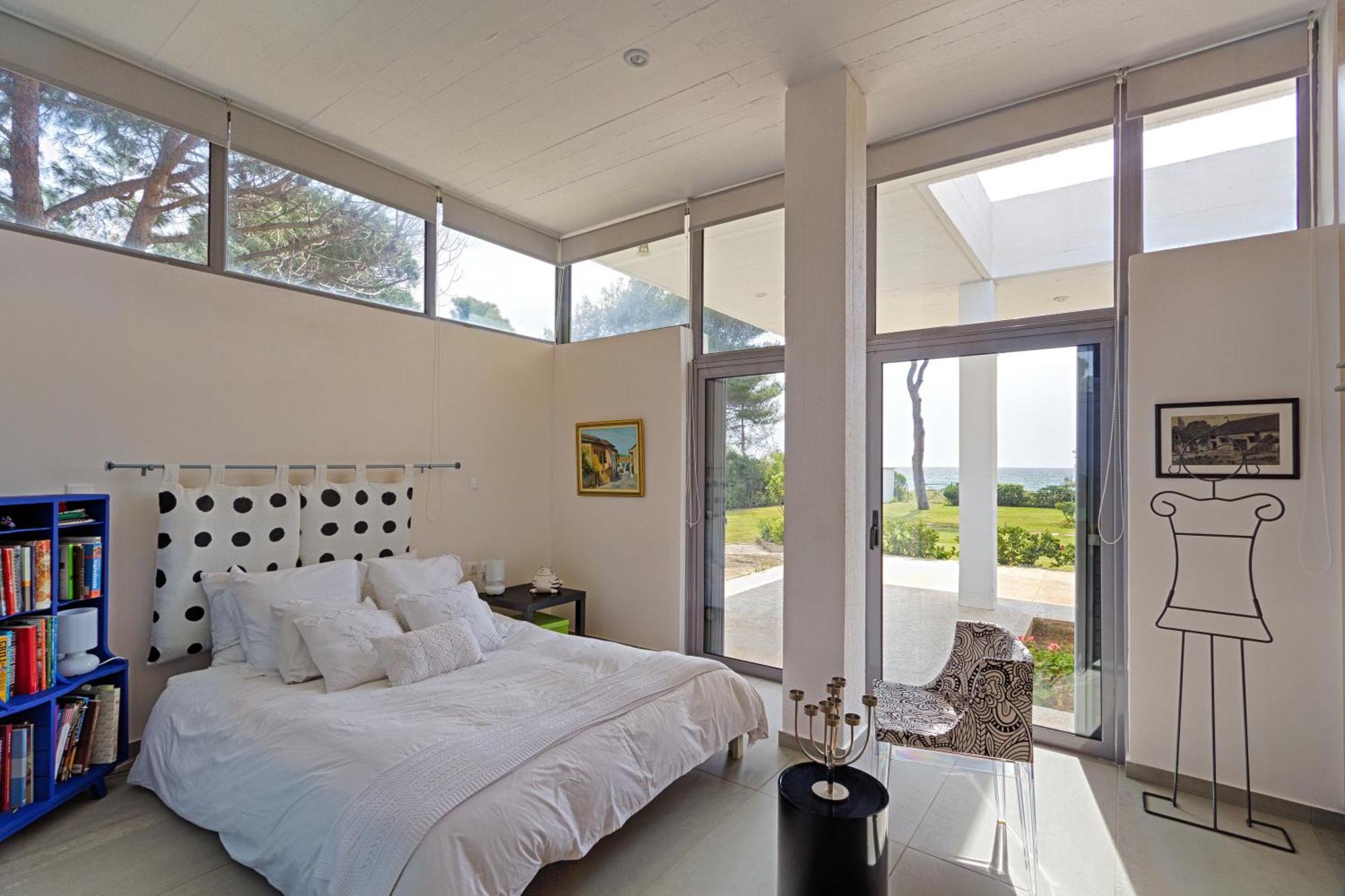 Beachfront Villa Hoopoe Schinias, Marathon Экстерьер фото